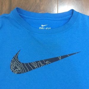 Boys Nike dry-fit shirt